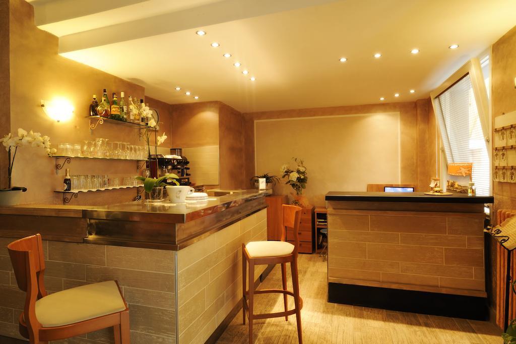 לאיגואליה Hotel Del Golfo מראה חיצוני תמונה